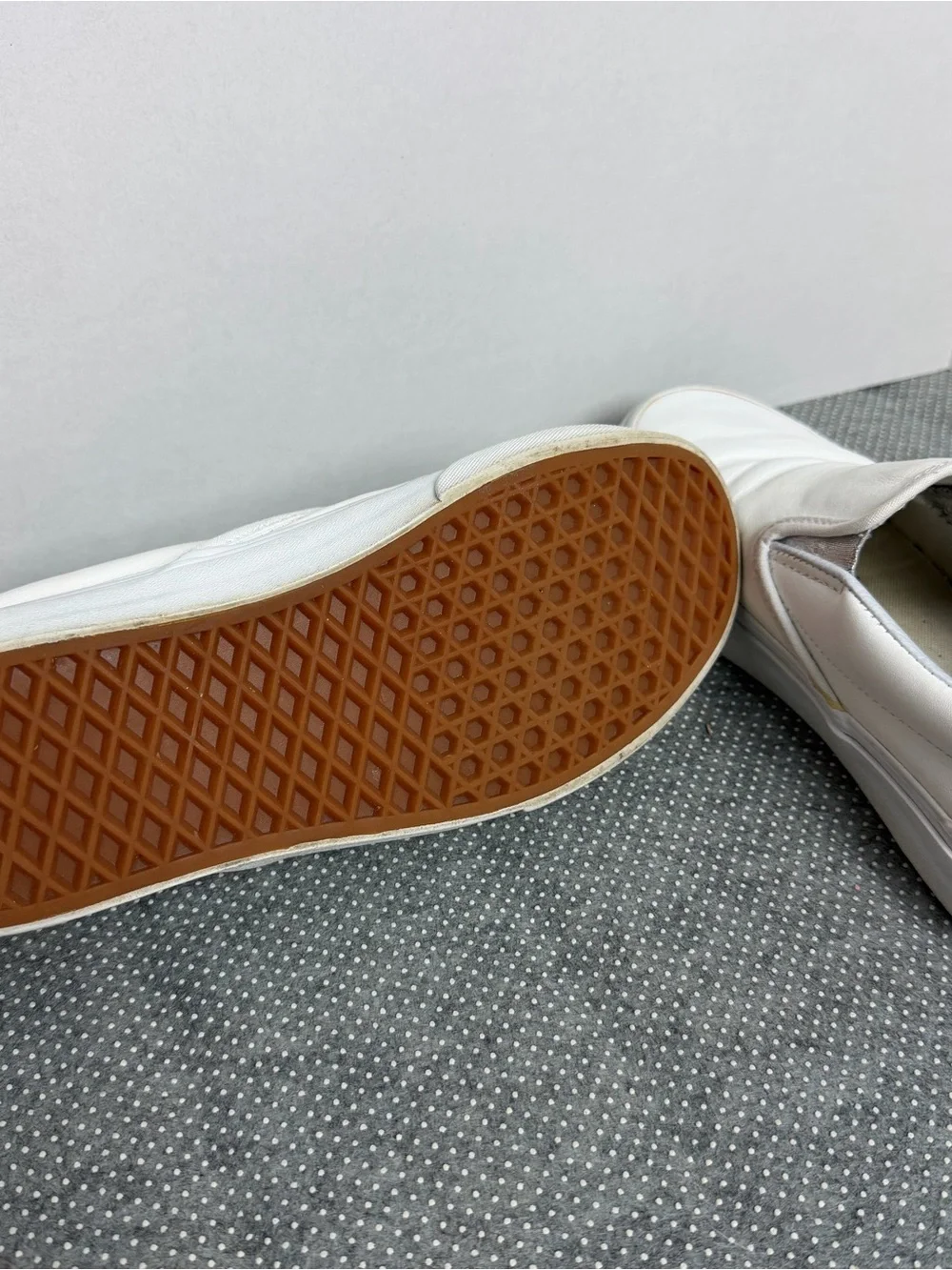 Vans White Slip-On Leather Loafers Size 8